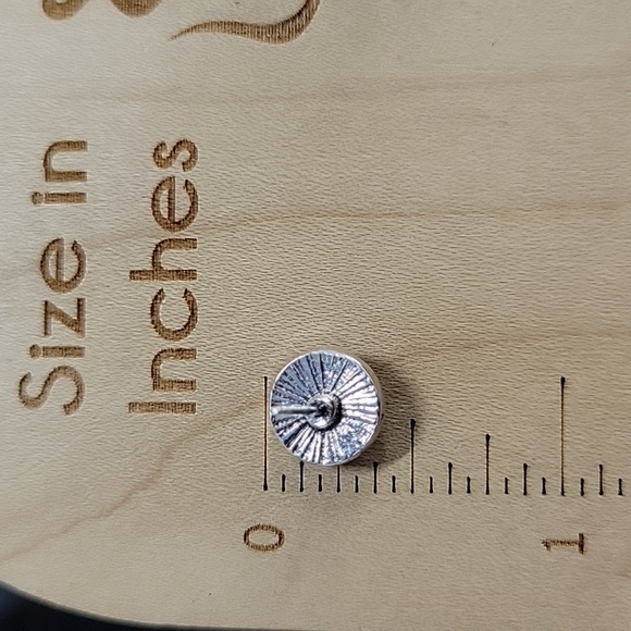 🔥LAST PAIR🔥 TURQUOISE HOWLITE BULLET STUD EARRINGS - Picture 5 of 6